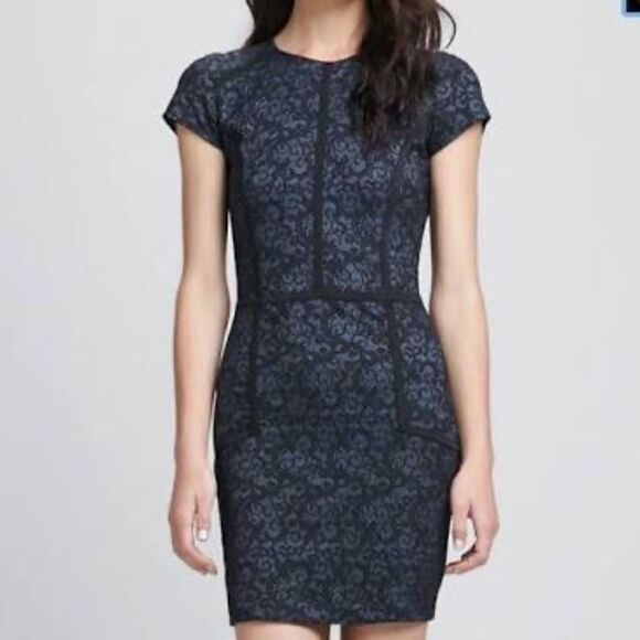 Parker Dia Midnight Blue Lace Sheath Dress Sz M - Picture 2 of 7